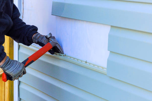 Reliable Siding Inspection contractor in Weaverville, NC by Creative Siding